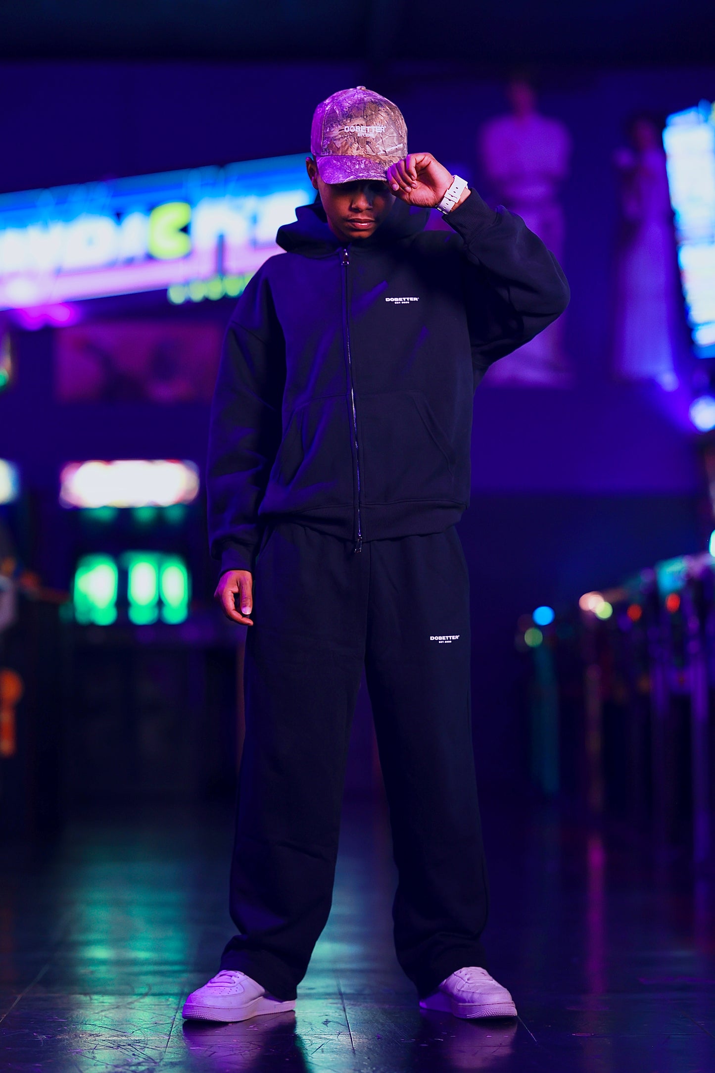 DOBETTER Essential Heavyweight Pocket Hoodie